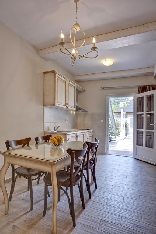 Piazza Apartments 2 Petrovac Phòng bức ảnh